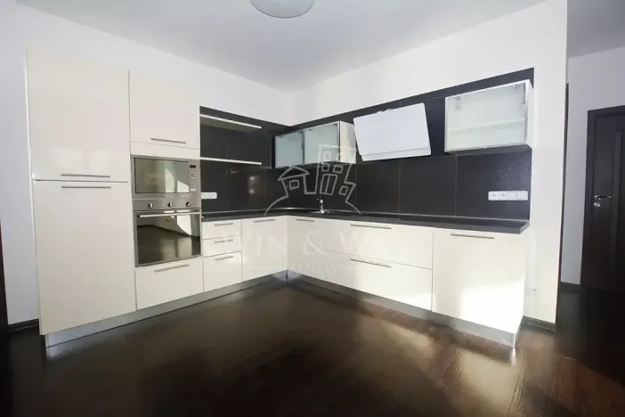 Pronájem bytu 4+kk, Praha - Horní Počernice, Náchodská, 124 m2