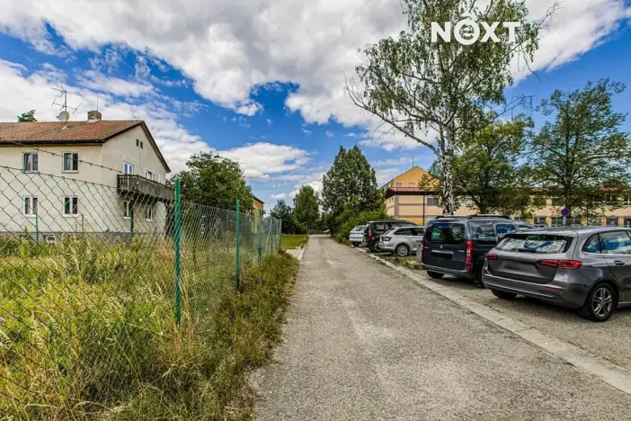 Prodej bytu 3+1, Hluboká nad Vltavou, Zvolenovská, 48 m2