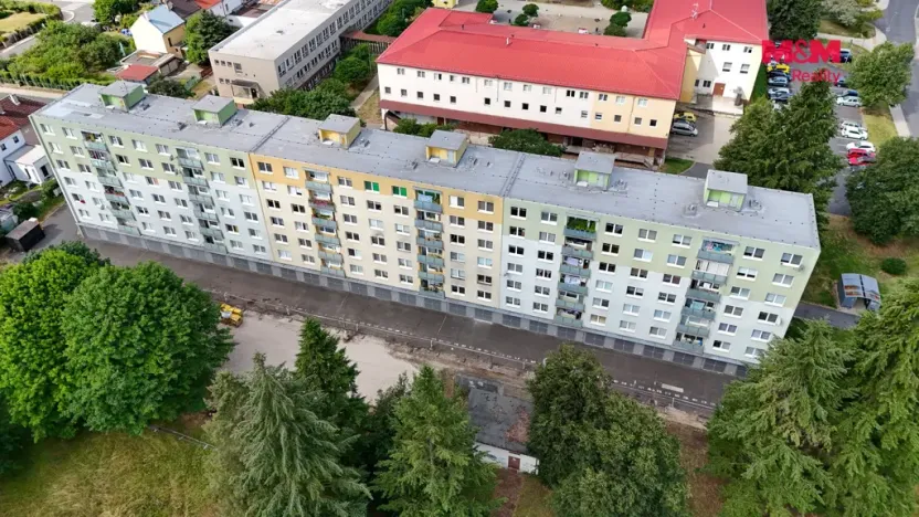 Prodej bytu 3+1, Klášterec nad Ohří, Školní, 68 m2