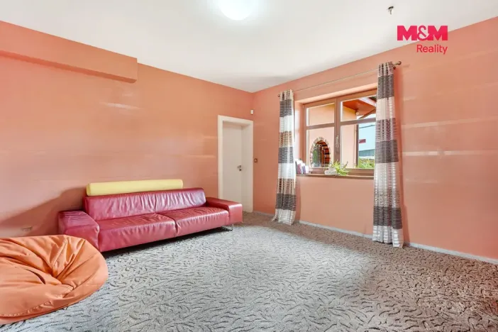 Prodej rodinného domu, Horoměřice, Akátová, 393 m2