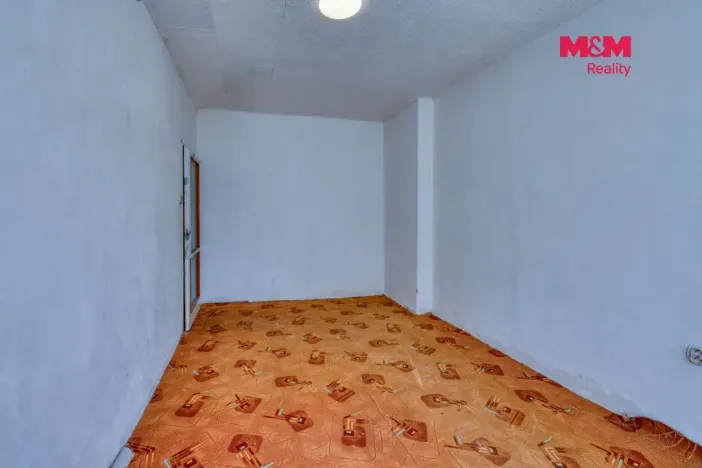 Prodej bytu 1+1, Bukovany, 39 m2