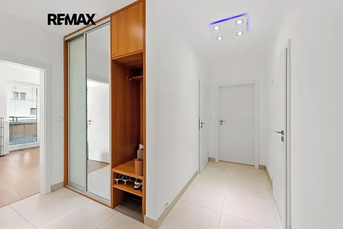 Prodej bytu 2+kk, Praha - Košíře, Černochova, 49 m2