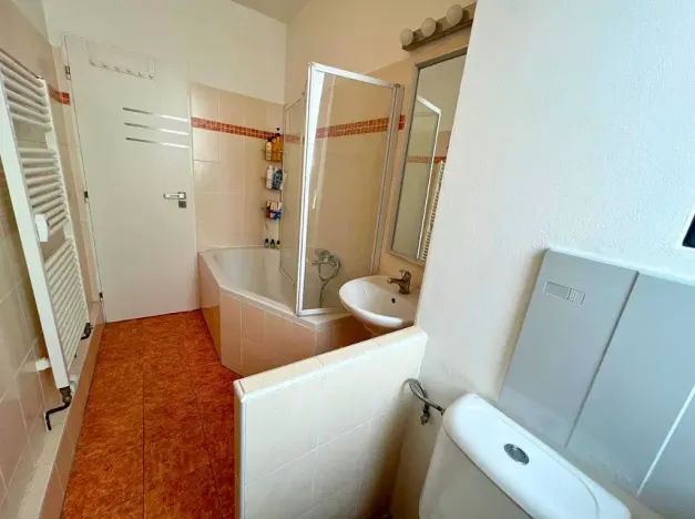 Pronájem bytu 3+kk, Praha - Bubeneč, Ve struhách, 52 m2