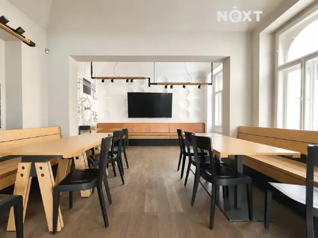 Pronájem restaurace, Praha - Žižkov, Štítného, 494 m2