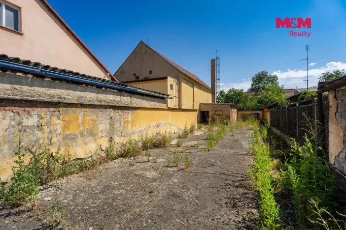 Prodej komerční nemovitosti, Libochovice, Dr. Vacka, 620 m2