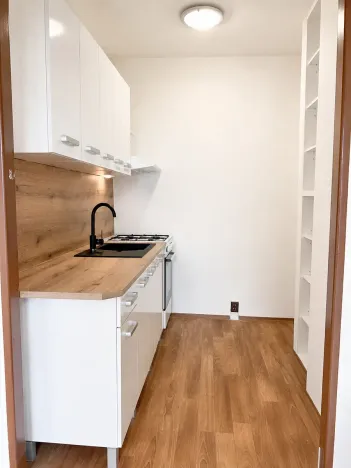 Pronájem bytu 2+kk, Praha - Chodov, Zdiměřická, 43 m2