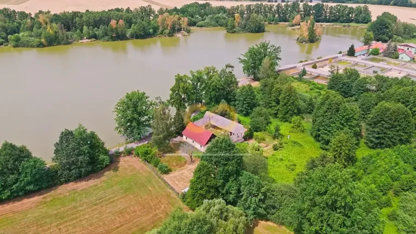 Prodej chalupy, Nové Hrady, 547 m2