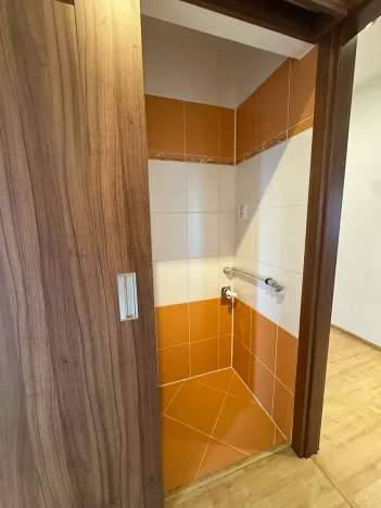 Pronájem bytu 4+1, Klatovy, Pod Hůrkou, 75 m2