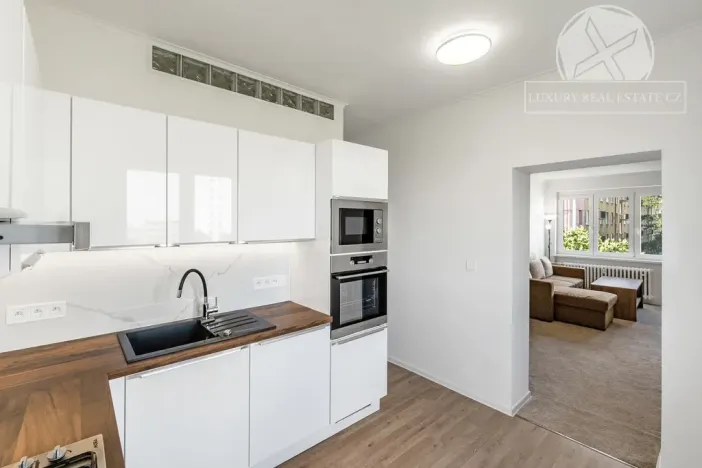 Prodej bytu 2+1, Praha - Michle, Jihlavská, 53 m2