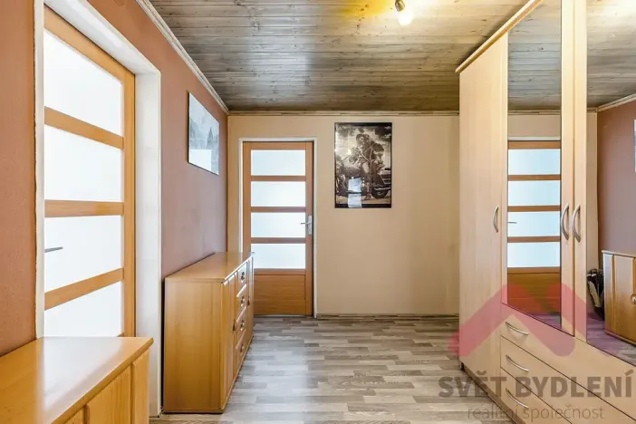 Prodej rodinného domu, Nupaky, K Parku, 160 m2