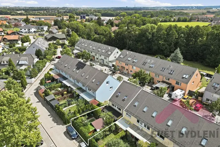 Prodej rodinného domu, Nupaky, K Parku, 160 m2