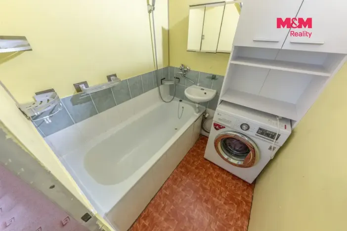 Prodej bytu 3+1, Děčín - Děčín I-Děčín, Pohraniční, 64 m2