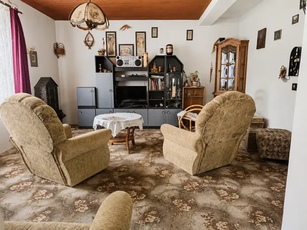 Prodej rodinného domu, Stráž nad Ohří, 200 m2