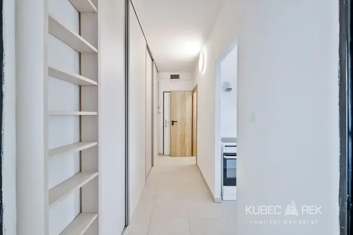 Prodej bytu 2+1, Tábor, Jesenského, 64 m2