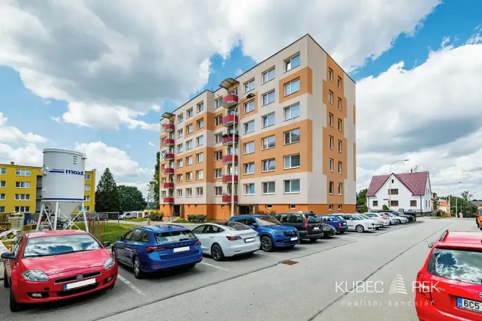 Prodej bytu 2+1, Tábor, Jesenského, 64 m2