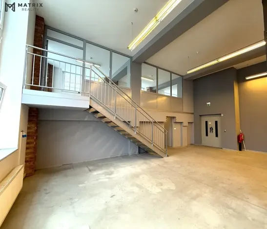 Pronájem obchodního prostoru, Praha - Čakovice, Cukrovarská, 468 m2