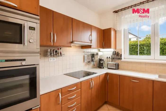 Prodej rodinného domu, Praha - Horní Počernice, Na nové silnici, 110 m2