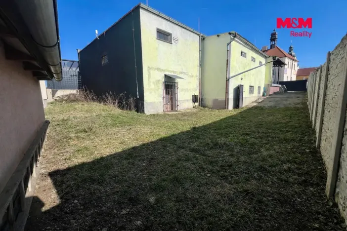 Pronájem obchodního prostoru, Rudolfov, Třeboňská, 500 m2