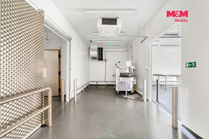 Pronájem obchodního prostoru, Červený Kostelec, Sokolská, 726 m2