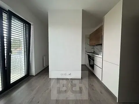 Pronájem bytu 1+kk, Vyškov, Hybešova, 28 m2