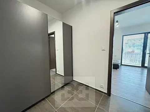 Pronájem bytu 1+kk, Vyškov, Hybešova, 28 m2