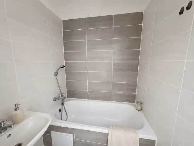 Pronájem bytu 2+1, Litvínov, Podkrušnohorská, 52 m2