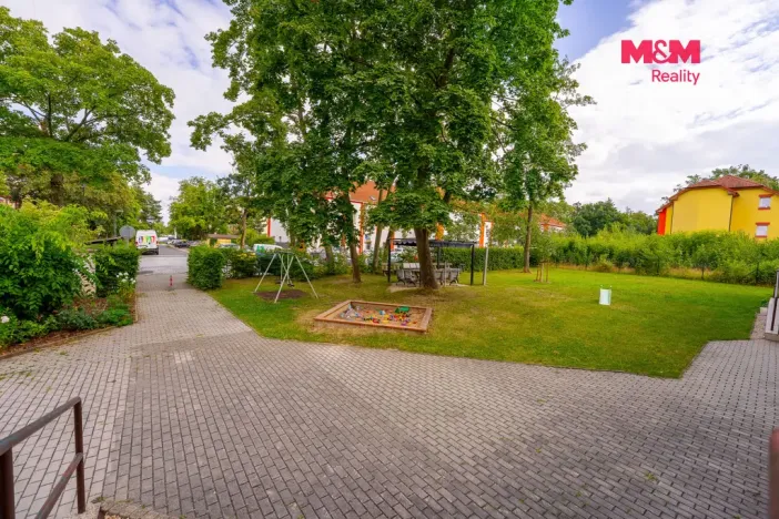 Prodej bytu 4+kk, Milovice - Mladá, Kaštanová, 91 m2