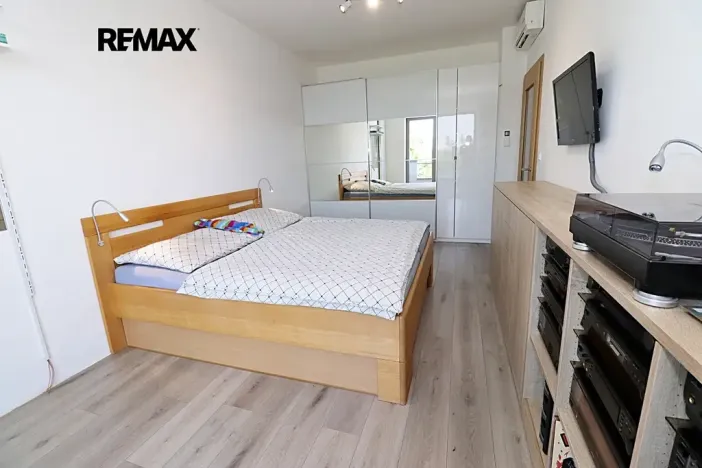Prodej bytu 4+kk, Pardubice, Husova, 132 m2
