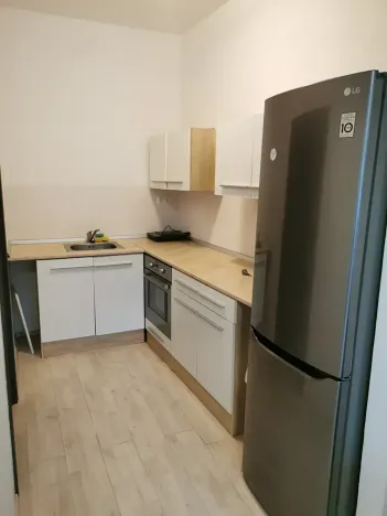 Pronájem bytu 1+kk, Tišnov, Cáhlovská, 29 m2
