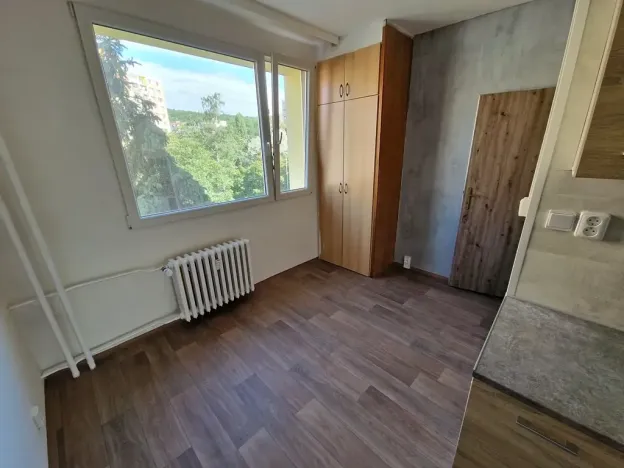 Pronájem bytu 2+1, Chomutov, Dřínovská, 66 m2