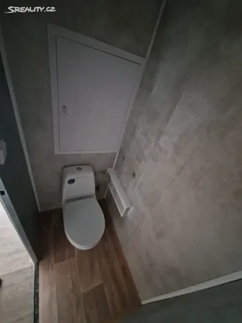 Pronájem bytu 2+1, Chomutov, Dřínovská, 62 m2