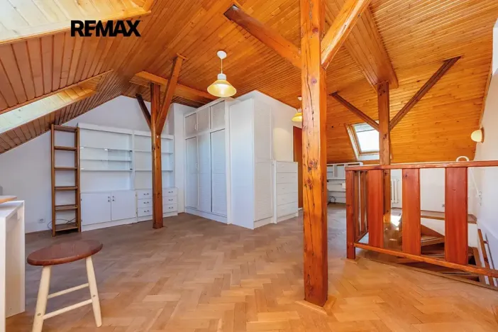 Prodej rodinného domu, Praha - Střížkov, K lipám, 163 m2