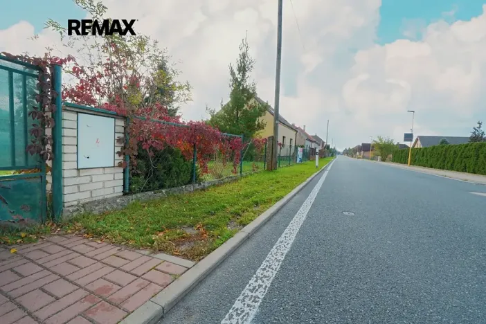 Prodej pozemku pro bydlení, Krchleby, Loučeňská, 1000 m2
