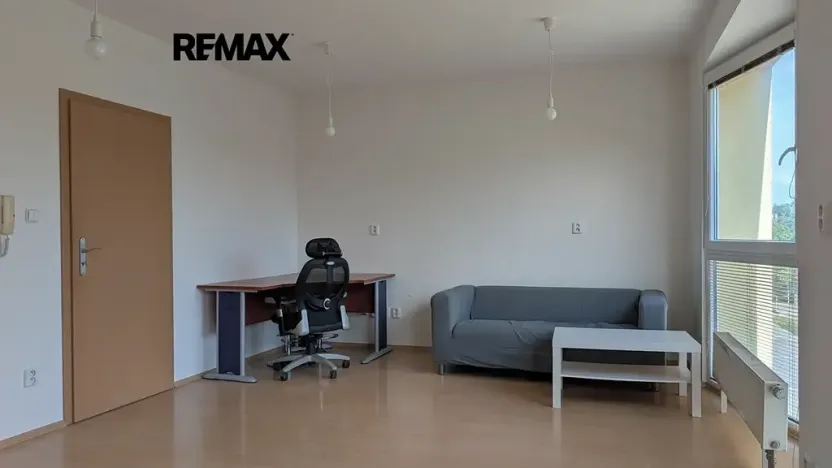 Pronájem bytu 2+kk, Praha - Újezd nad Lesy, Račiněveská, 51 m2