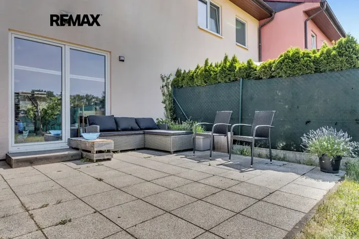 Prodej rodinného domu, Květnice, Slunečnicová, 93 m2