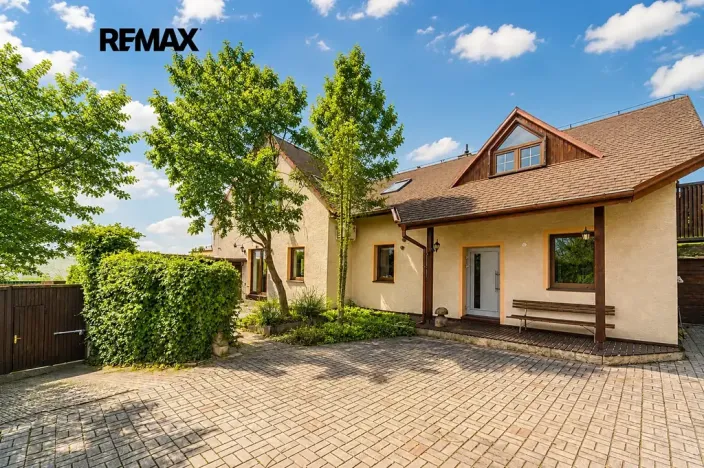 Prodej rodinného domu, Kosmonosy, Stakorská, 165 m2