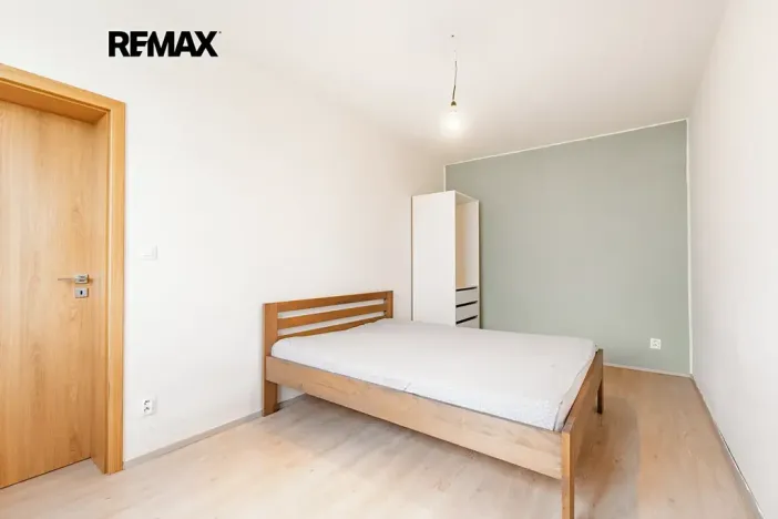 Prodej bytu 2+kk, Hostivice, Pšeničná, 53 m2