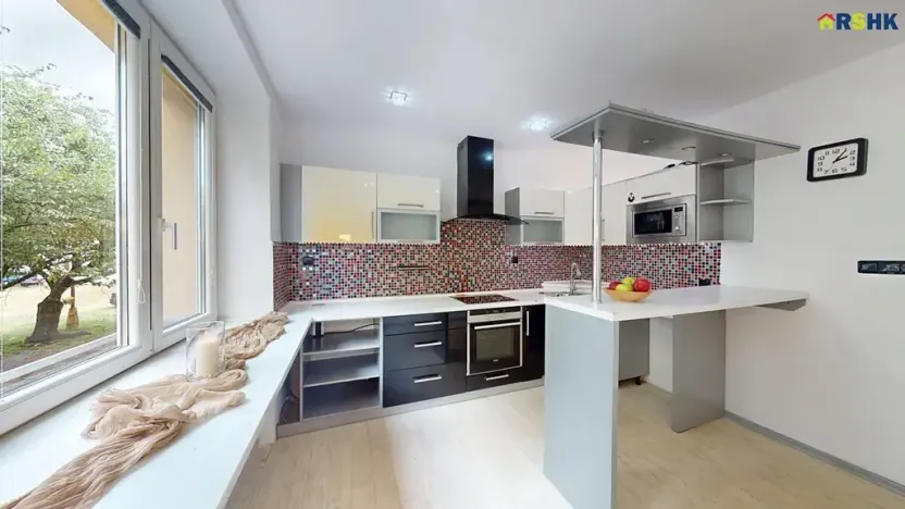 Pronájem bytu 3+1, Hradec Králové, Haškova, 73 m2