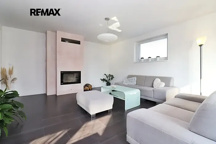 Prodej rodinného domu, Mikulovice, V Loučkách, 231 m2