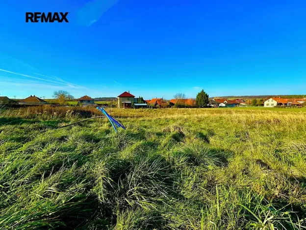 Prodej pozemku pro bydlení, Ostřetín, 5742 m2
