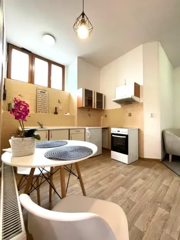 Prodej bytu 2+kk, Jablonec nad Nisou, Jungmannova, 32 m2