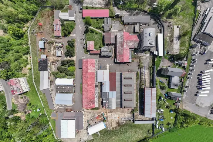 Dražba výrobních prostor, Kadaň, 11945 m2