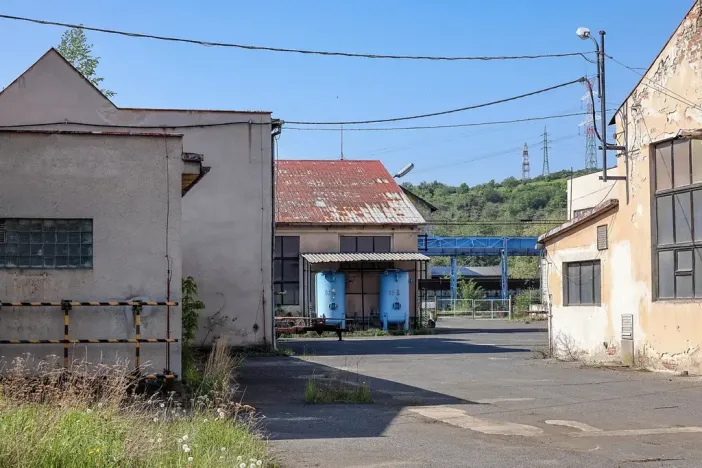 Dražba výrobních prostor, Kadaň, 11945 m2