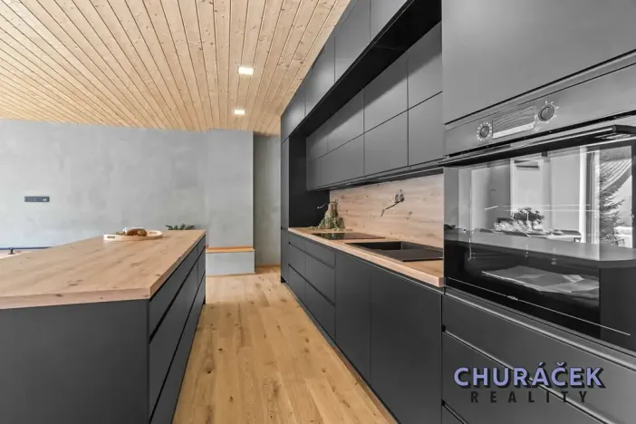Prodej apartmánu, Pec pod Sněžkou, 303 m2