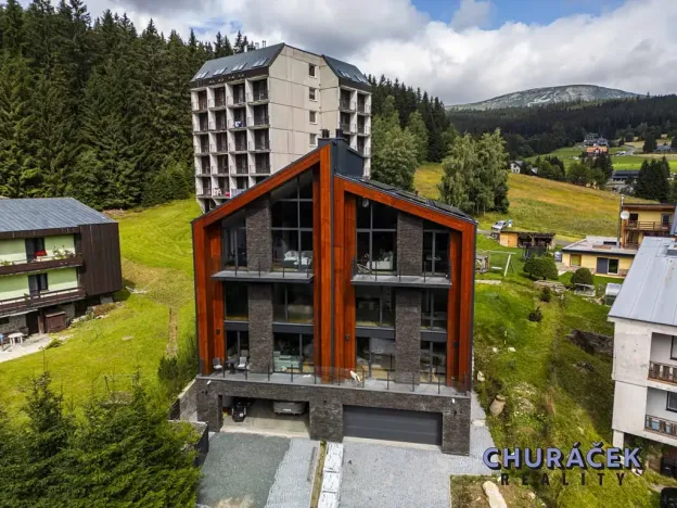 Prodej apartmánu, Pec pod Sněžkou, 303 m2