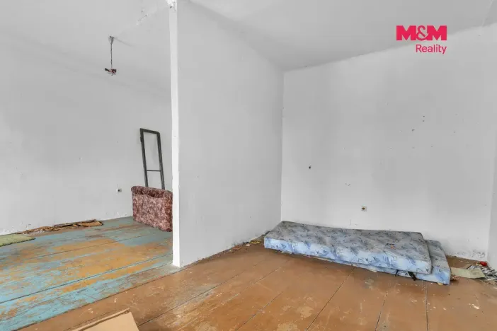 Prodej rodinného domu, Jičín - Staré Město, Valdštejnovo náměstí, 917 m2