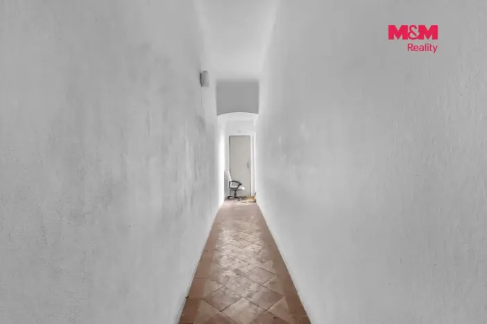 Prodej rodinného domu, Jičín - Staré Město, Valdštejnovo náměstí, 917 m2