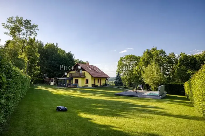 Prodej chalupy, Heřmanice, 172 m2