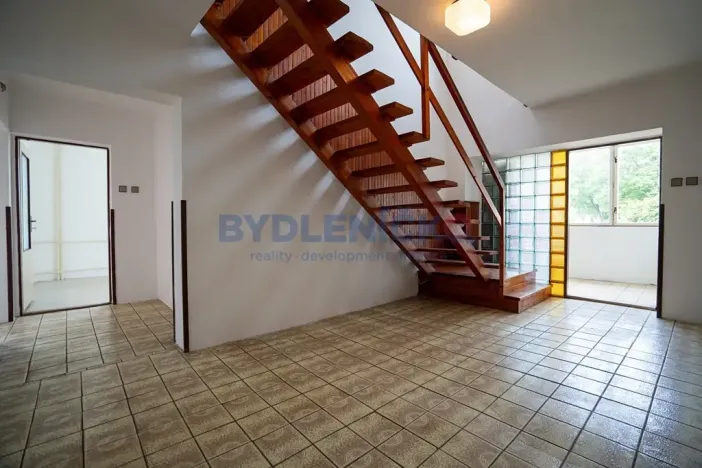 Prodej vícegeneračního domu, Střížov, 252 m2