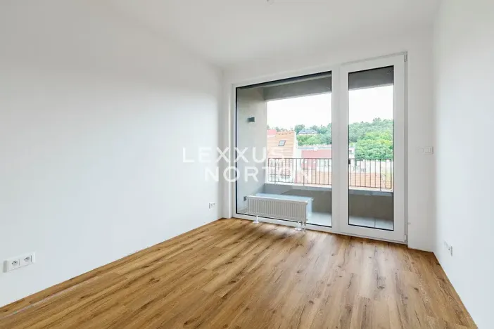 Prodej bytu 2+kk, Praha - Libeň, Zenklova, 54 m2
